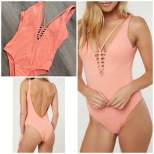 O’Neill ‘Saltwater Solids’ Macrame One Piece